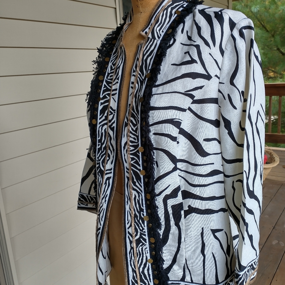 Chicos Jacket - Picture 3 of 10